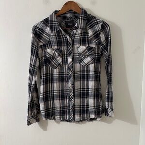 Rails Plaid Button Down Flannel Shirt Size M